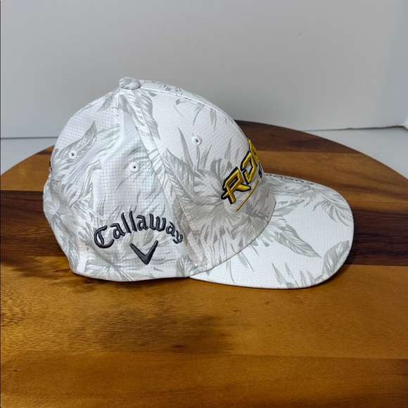 Rare! Callaway Rogue ST Limited Edition Maui Golf Hat White Gray Very Good Cond - Picture 3 of 11
